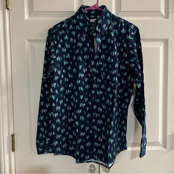 Lands' End Other - Lands’ End NWOT button down M long sleeve blue flannel winter Christmas tree